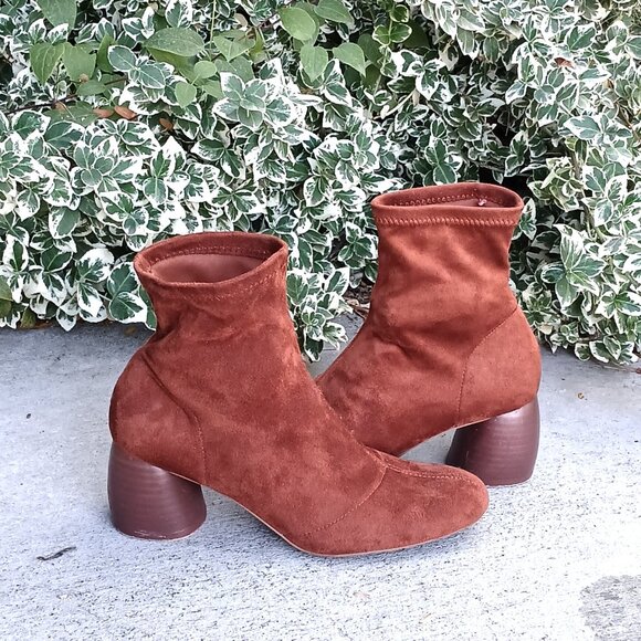 Bershka Burnt Orange Brown Faux Suede Fabric Sock Pull-On Sculpted Heel Booties - Picture 2 of 13
